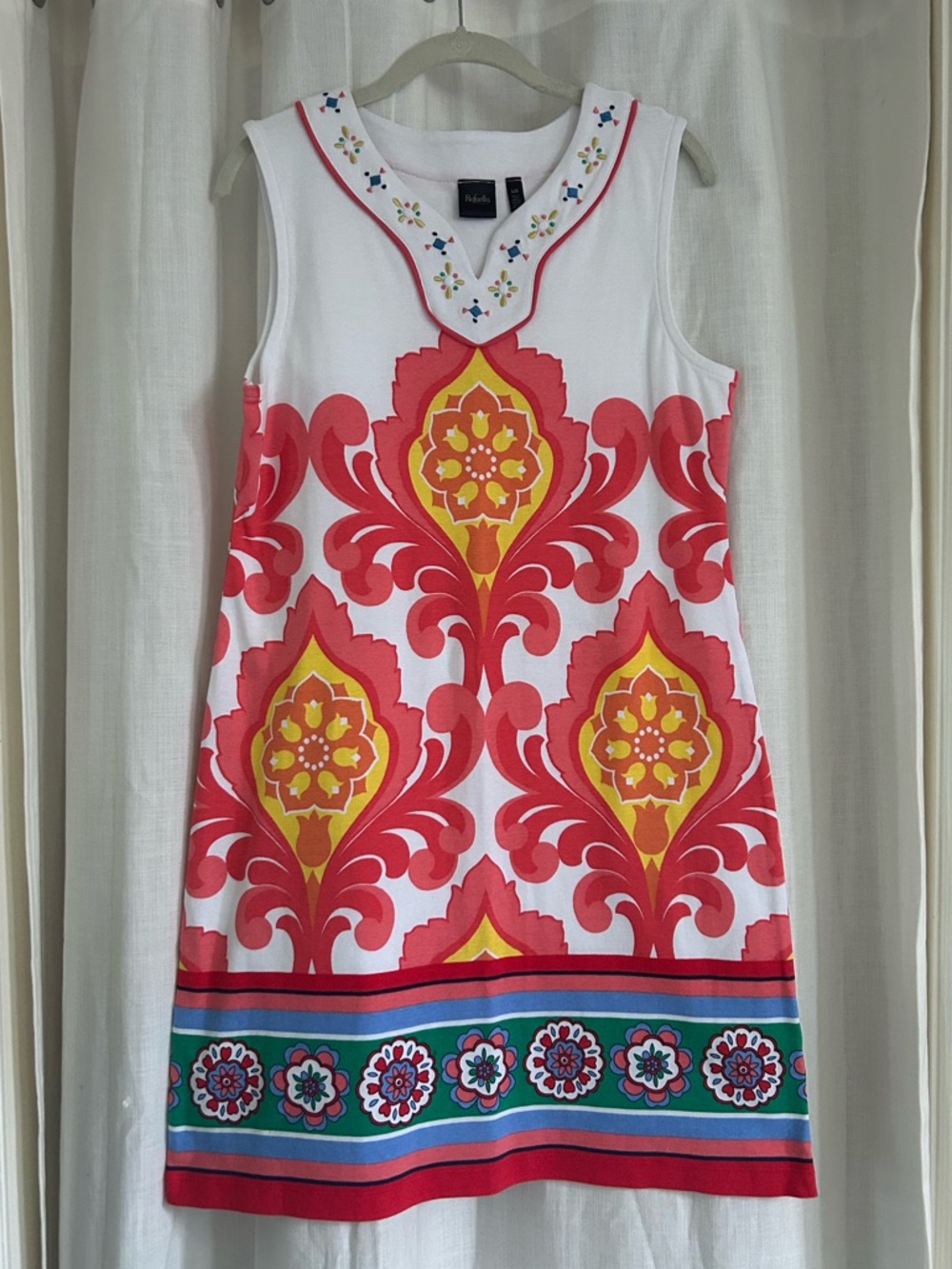 Rafaella White Top with Multicolor Embroidered Floral Motif